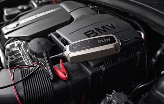 BMW Batterieladegerät alle 12 Volt AGM, Blei-Säure-Batterien, Lithium-Ionen.